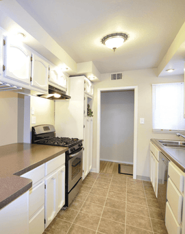 3243 Back Cir