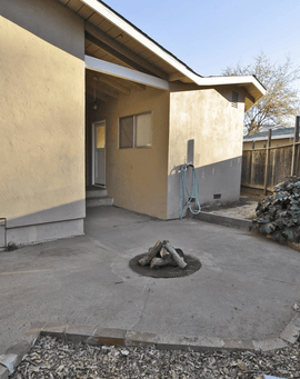 3243 Back Cir